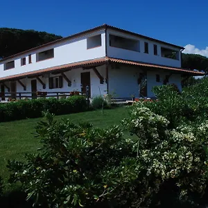  Alloggio per agriturismo Le Frasche Italia